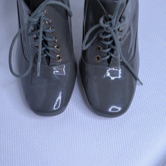 Pour la Victoire Patent Leather Lace Up Heels Sz 8 - Picture 5 of 9